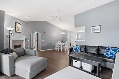 5587 Bantry Lane #4, Fitchburg, WI 53711 - Photo 6