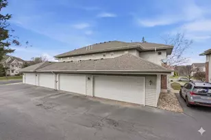 5587 Bantry Ln, Fitchburg, WI 53711 - Photo 34