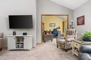 103 Lauryn Ct, Mount Horeb, WI 53572 - Photo 12