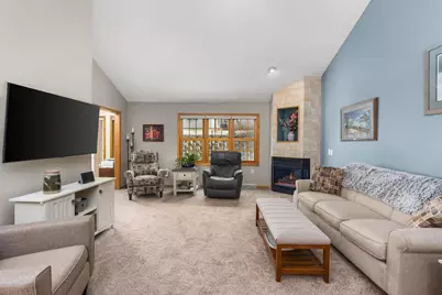 103 Lauryn Court, Mount Horeb, WI 53572 - Photo 10