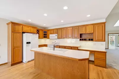 649 Springbrook Circle #46, DeForest, WI 53532 - Photo 10