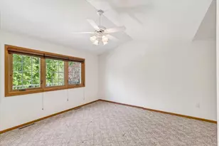 649 Springbrook Cir, DeForest, WI 53532 - Photo 32