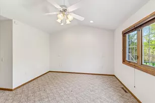 649 Springbrook Cir, DeForest, WI 53532 - Photo 30