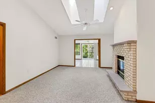 649 Springbrook Cir, DeForest, WI 53532 - Photo 22