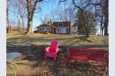 W9847 Dunn Road, Fox Lake, WI 53933 - Photo 10