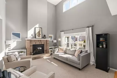 529 Pine Lawn Parkway, Verona, WI 53593 - Photo 14