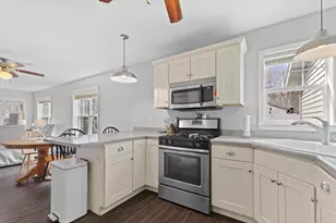 661/663 Division St, Port Washington, WI 53074 - Photo 12