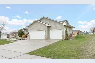 3730 Solar Avenue, Janesville, WI 53548 - Photo 2