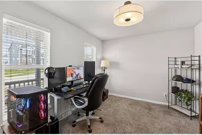 623 Prospect Road, Waunakee, WI 53597 - Photo 8