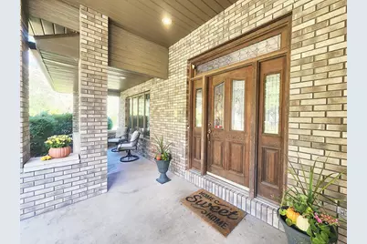 4230 N Juniper Drive, Janesville, WI 53545 - Photo 4