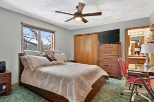 4230 N Juniper Dr, Janesville, WI 53545 - Photo 48