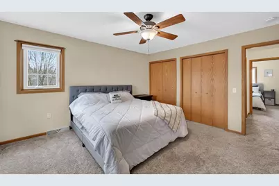 3202 Dorchester Way, Madison, WI 53719 - Photo 18