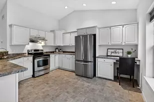 507 Galway Terrace, Cottage Grove, WI 53527 - Photo 10