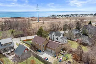 661 / 663 S Division St, Port Washington, WI 53074 - Photo 44