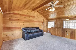 433 E Ellendale Rd, Edgerton, WI 53534 - Photo 20