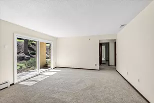 17 Golf Course Rd, Madison, WI 53704 - Photo 12