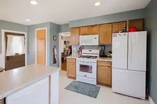 415 N Wisconsin St, Mineral Point, WI 53565 - Photo 16