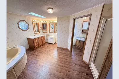 402 Opal Avenue, Lannon, WI 53046 - Photo 12