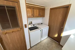 402 Opal Ave, Lannon, WI 53046 - Photo 10