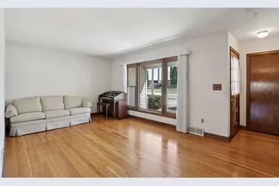 208 N Main Street, Verona, WI 53593 - Photo 6