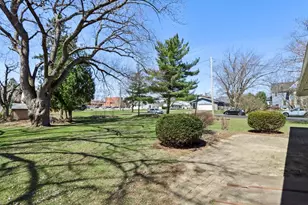 208 N Main St, Verona, WI 53593 - Photo 40