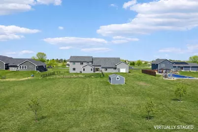 W2821 Fonda Lane, Belleville, WI 53508 - Photo 4