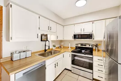 1403 8th Street, Reedsburg, WI 53959 - Photo 6