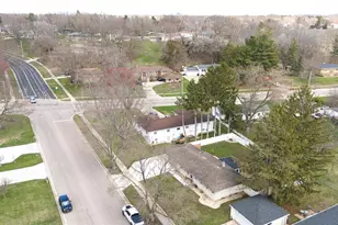 117 S Pontiac Dr, Janesville, WI 53545 - Photo 38