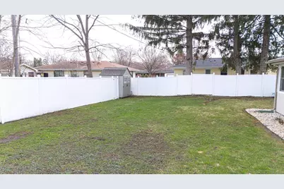 117 S Pontiac Drive, Janesville, WI 53545 - Photo 42