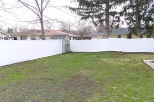 117 S Pontiac Dr, Janesville, WI 53545 - Photo 42