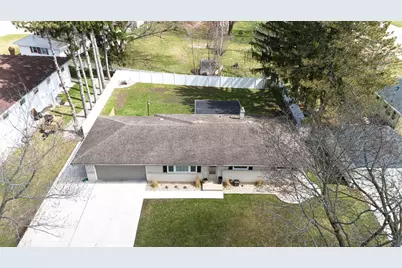 117 S Pontiac Drive, Janesville, WI 53545 - Photo 2