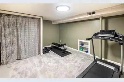 117 S Pontiac Drive, Janesville, WI 53545 - Photo 34