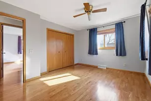 7207 Fortune Dr, Middleton, WI 53562 - Photo 16