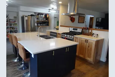 1201 S River Road, Janesville, WI 53546 - Photo 4