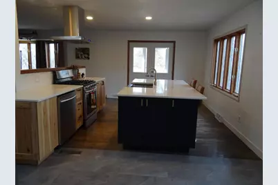 1201 S River Road, Janesville, WI 53546 - Photo 6