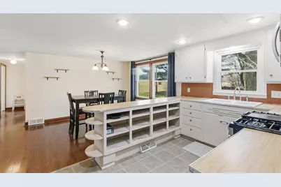 W5097 Highway 16, Rio, WI 53960 - Photo 4