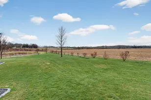 1823 S Brooklyn Dr, Stoughton, WI 53589 - Photo 42