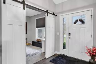 1823 S Brooklyn Dr, Stoughton, WI 53589 - Photo 4