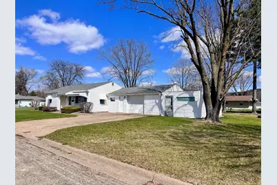 1400 S 11th Street, Prairie Du Chien, WI 53821 - Photo 36