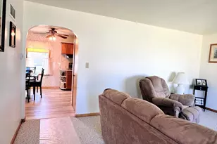 1400 S 11th St, Prairie Du Chien, WI 53821 - Photo 10