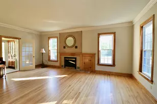 2331 W St Lawrence Ave, Beloit, WI 53511 - Photo 2