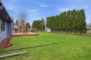 830 Devonshire Rd, Stoughton, WI 53589 - Photo 22