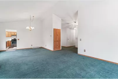 830 Devonshire Road, Stoughton, WI 53589 - Photo 6