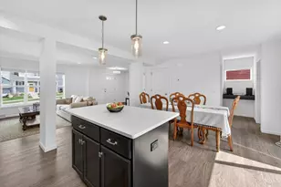 5835 Caddisfly Ln, Madison, WI 53718 - Photo 8