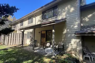 5933 Forest Ln, Fitchburg, WI 53711 - Photo 18