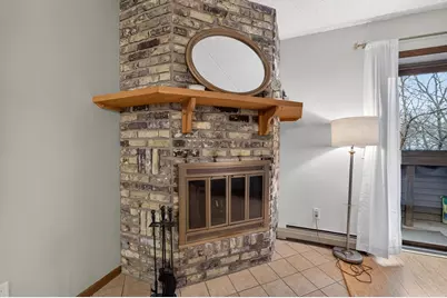 14 Maple Wood Lane #18, Madison, WI 53704 - Photo 6