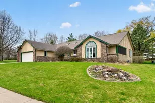 224 Deer Ridge Dr, West Bend, WI 53095 - Photo 40