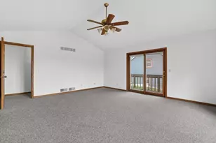 224 Deer Ridge Dr, West Bend, WI 53095 - Photo 20