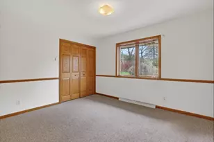 224 Deer Ridge Dr, West Bend, WI 53095 - Photo 26