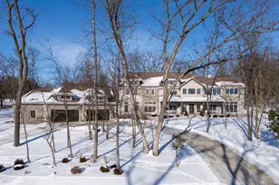3182 Woodhill Cir, Verona, WI 53593 - Photo 6